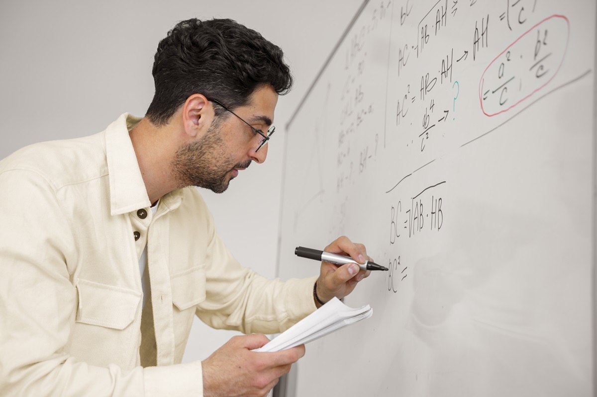 Is Linear Algebra Harder Than Calculus